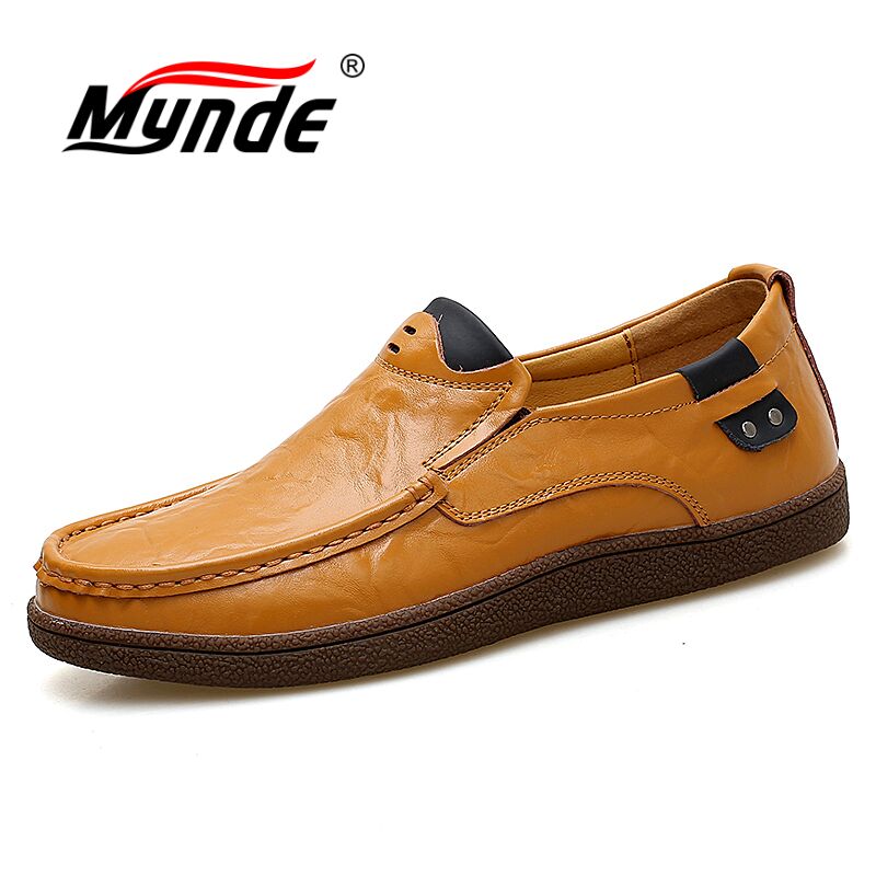 Mynde 2018 New Fashion Moccasins Men Loafers High Quality Men sheos Genuine Leather Casual Shoes Brand Men Flats Big size38-46